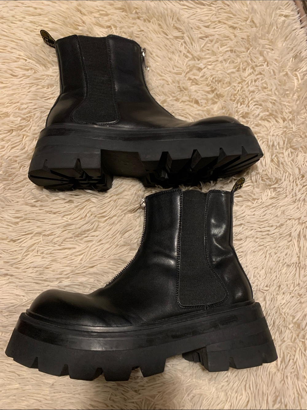 Black size 10 leather, Front-Zip Chunky Chelsea Boots - Unbranded - Picture 2 of 5